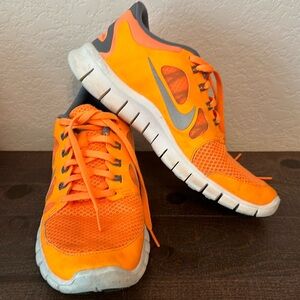 Nike Free5.0 orange tennis